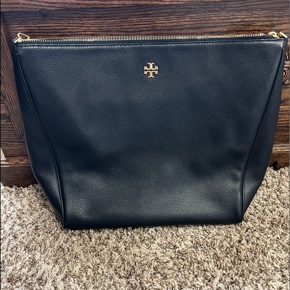 Tory Burch like new bag - Picture 2 of 3